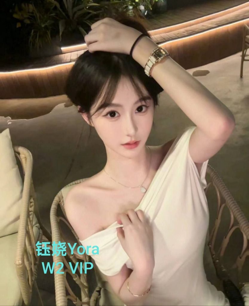 钰娆Yora别家500档女生曼城首开短期开课哦❤️00年快乐女生❤️1751 作者:曼城学园 帖子ID:4901 