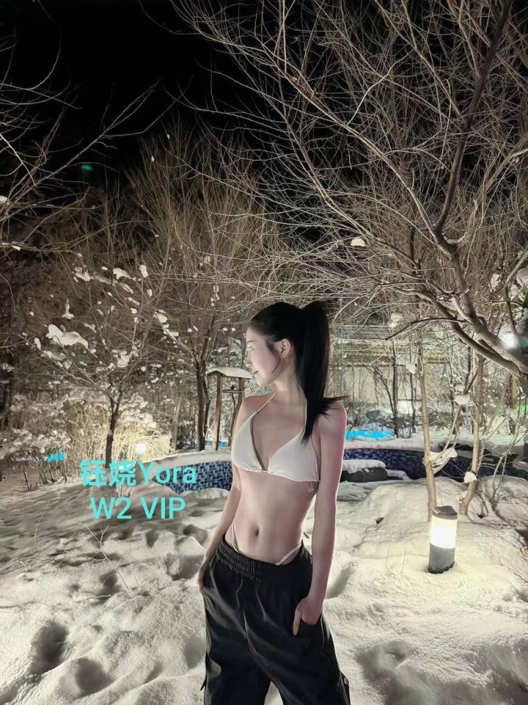 钰娆Yora别家500档女生曼城首开短期开课哦❤️00年快乐女生❤️7912 作者:曼城学园 帖子ID:4901 