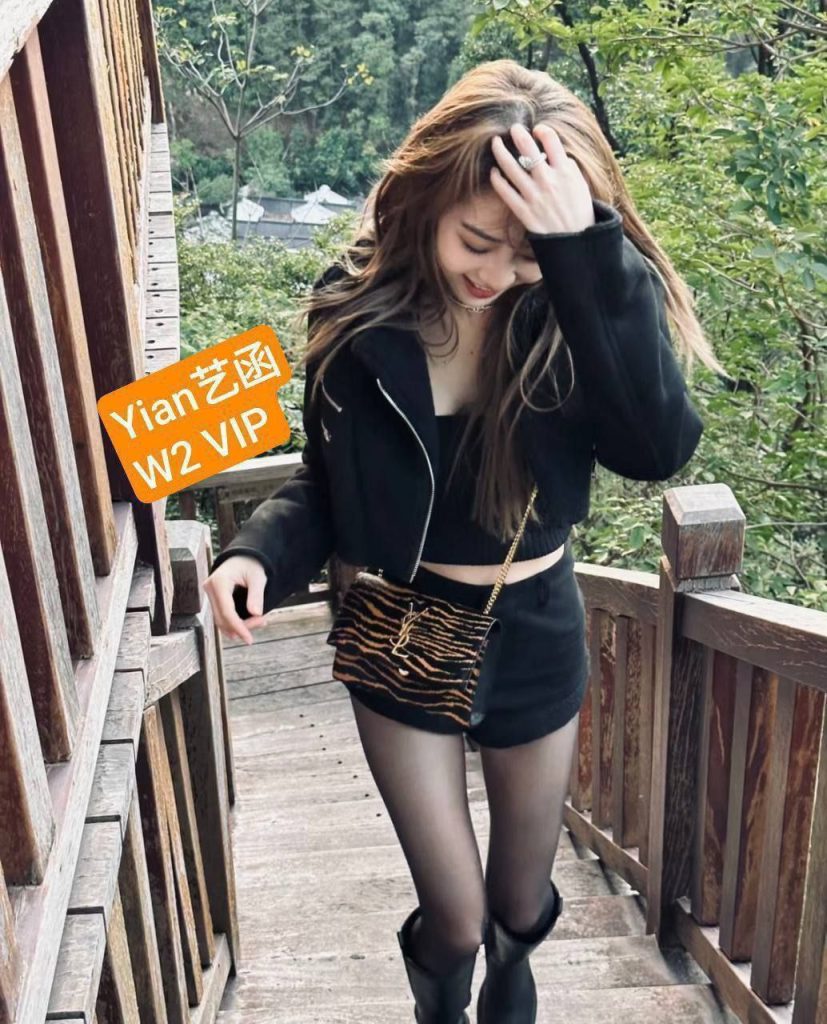 留学生艺涵可纯可御❤️宅男女神10000%本人照2552 作者:曼城学园 帖子ID:5058 