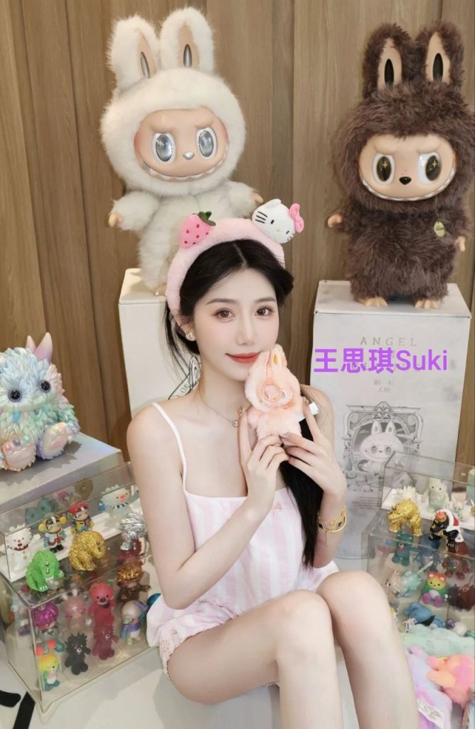 165DD蜜桃乳王思琪❤️Suki艺术学院毕业（声乐系）1902 作者:曼城学园 帖子ID:5273 